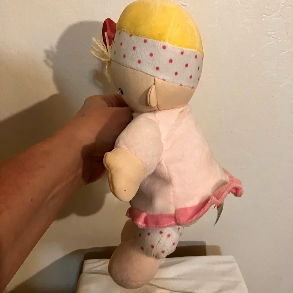 2012 Kids Preferred plush soft fleece doll with rose headband and bunny dress